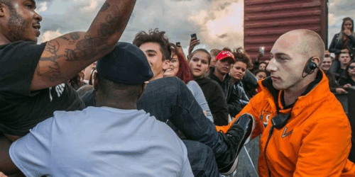 evenementen beveiliger aan het werk