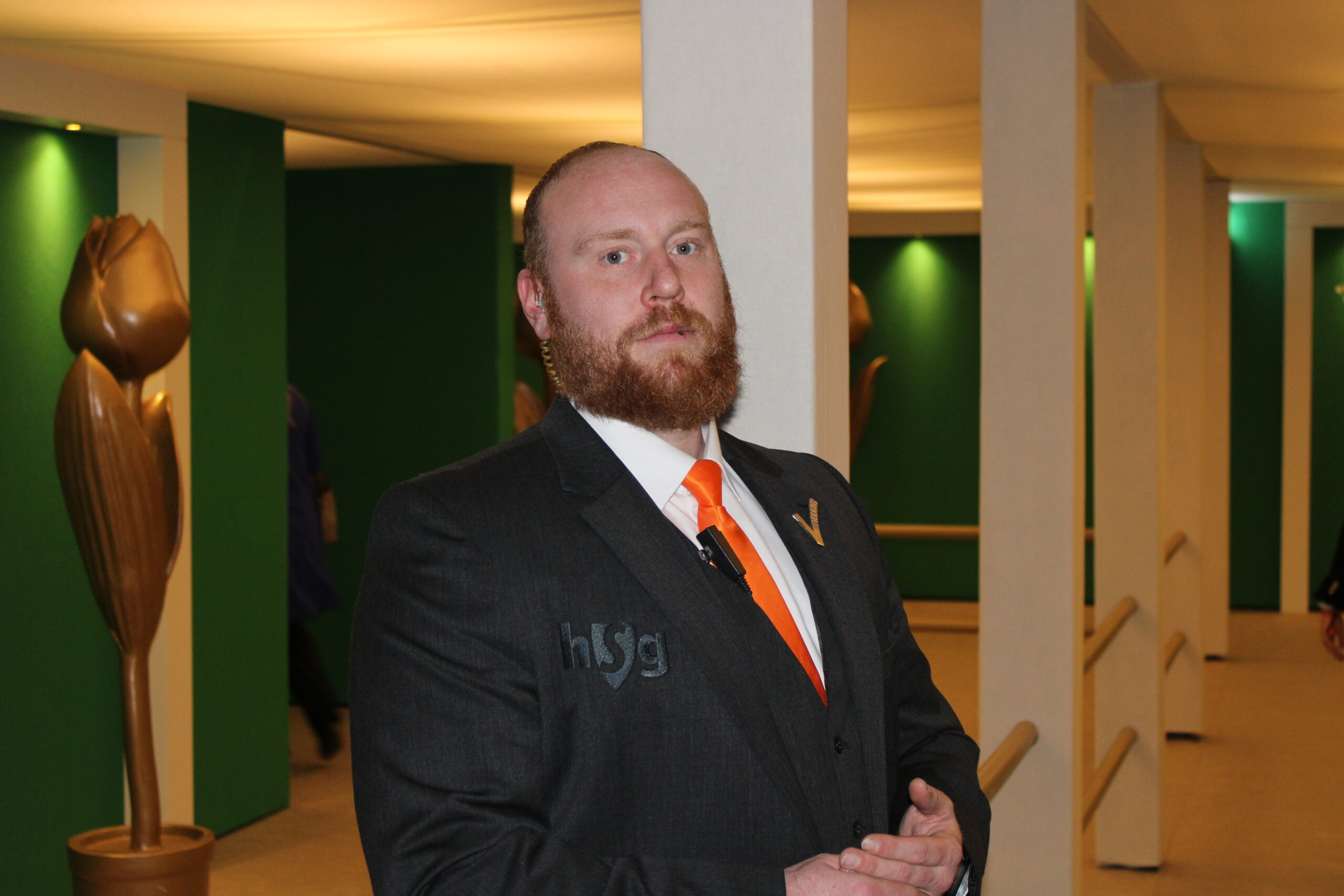 Evenementenbeveiliger aan het werk