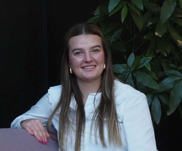 Minette Knechten - personeelszaken